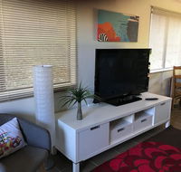 Central Gold Coast 3 Double Bedroom Apartment - Perisher Accommodation