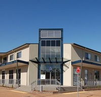 Centrepoint Apartments Griffith - Perisher Accommodation