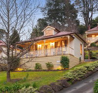 Charnwood Cottages in Warburton - Perisher Accommodation