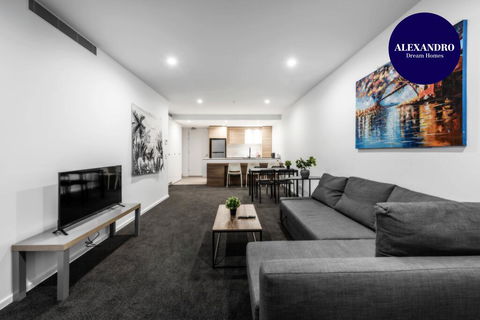 CITY APARTMENT And FREE CITY TOUR BUS NEARBY - Perisher Accommodation 0