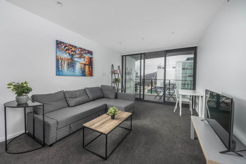 CITY APARTMENT And FREE CITY TOUR BUS NEARBY - Perisher Accommodation 2