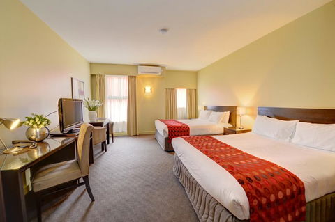 Comfort Inn & Suites City Views - Perisher Accommodation 1
