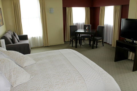 Comfort Inn & Suites City Views - Perisher Accommodation 2