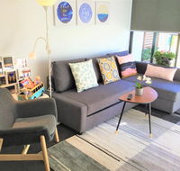 Cozy homely apartment CBR central - Perisher Accommodation