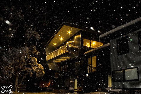 Diana Alpine Lodge - Perisher Accommodation 0