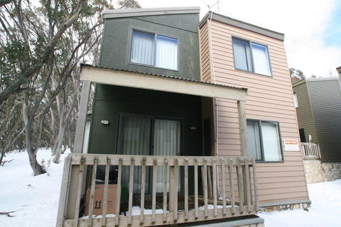 Discobulous 6 - Perisher Accommodation 1
