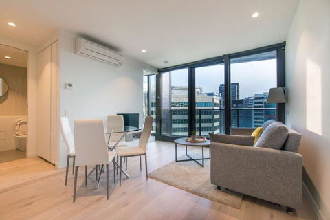 EQ Tower Luxury 1 Bedroom Central Melbourne - Perisher Accommodation 0