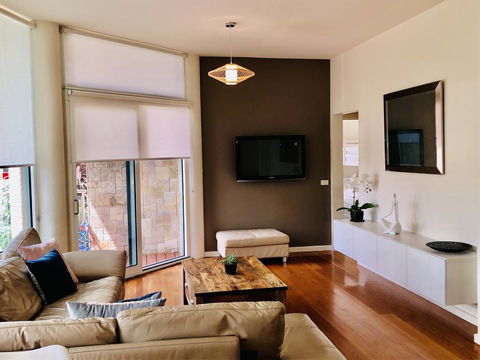 Exclusive Anglesea River Beach Apartment - Perisher Accommodation 0