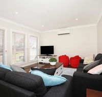 Fairways - 10 Mins to Hyams Beach - Perisher Accommodation