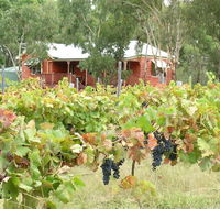Fergies Hill Spa Cottage  Granite Ridge Wines - Perisher Accommodation