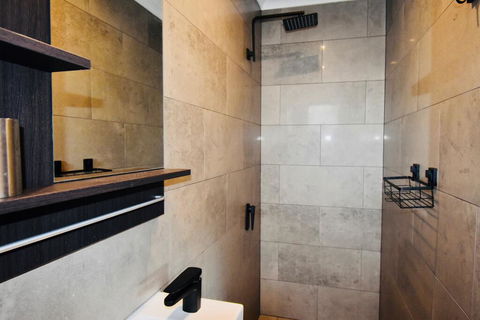 Grey Brick Apartment - Perisher Accommodation 2