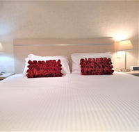 Hi 5 star luxury Adelaide City Apartment - Perisher Accommodation