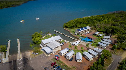 Hinchinbrook Marine Cove Resort - Perisher Accommodation 2