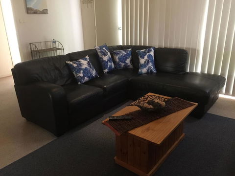 Holiday Home In The Heart Of Anglesea - Perisher Accommodation 2