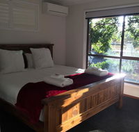 Holly House BnB - Perisher Accommodation