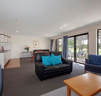 Horizons Golf Club Villa 135 - Perisher Accommodation