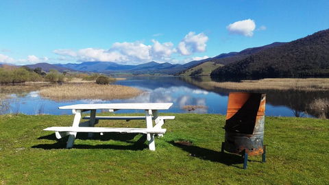 Khancoban Lakeside Caravan Park - Perisher Accommodation 1