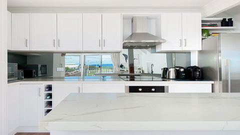 Kingsley Beach House - Boat Harbour - Perisher Accommodation 2