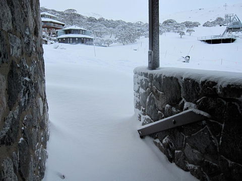 Knockshannoch Ski Lodge - Perisher Accommodation 1