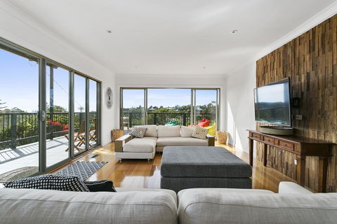 L'Ciabot- Sea View Tranquility - Perisher Accommodation 1