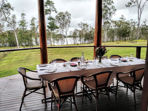 Lake Tinaroo Waterfrontage - Perisher Accommodation 1