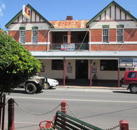 Maclean Hotel - Perisher Accommodation