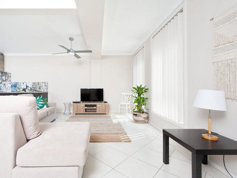 Magnolias @ Fingal Bay - Perisher Accommodation 3