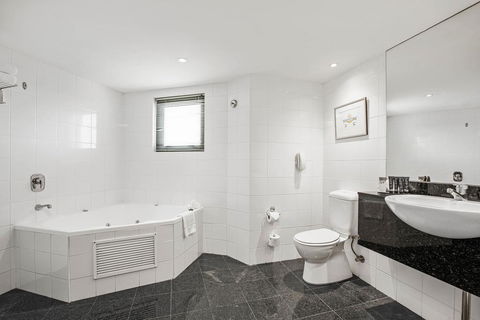 Mantra Parramatta - Perisher Accommodation 3