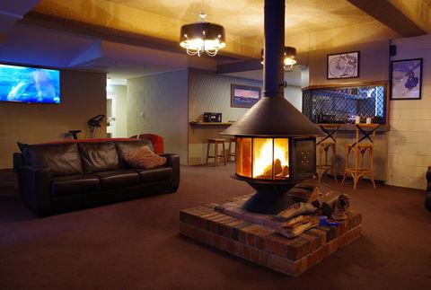 Matterhorn Lodge - Perisher Accommodation 0