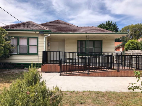 Melbourne Short Stay - Clayton Station, Monash Uni, Hospital - Perisher Accommodation 0