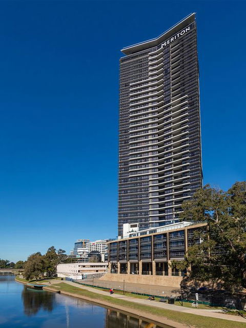 Meriton Suites Church Street, Parramatta - Perisher Accommodation 3