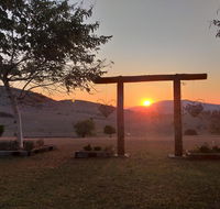 Milford Country Cottages - Perisher Accommodation