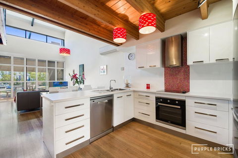 Spacious Central Townhouse - Perisher Accommodation 3