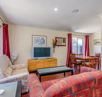 Brilliant neat convenient family-friendly house - Perisher Accommodation