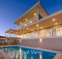 32 Corella Court - Private Jetty and Pool - Perisher Accommodation
