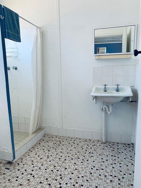 Shark Bay Cottages - Perisher Accommodation 25