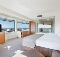 Quality Hotel Gateway Inn Devonport - Perisher Accommodation