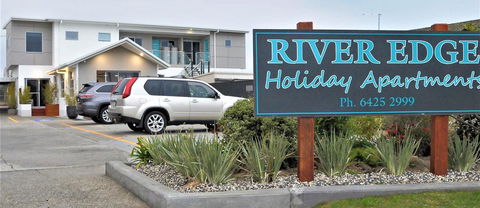 Ulverstone River Edge HolidayApartments - Perisher Accommodation 17