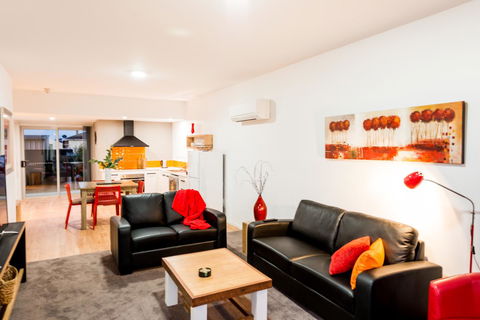 Ulverstone River Edge HolidayApartments - Perisher Accommodation 14
