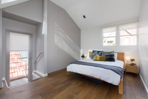 New York Loft Style Apartment 4 Km To CBD - Perisher Accommodation 1