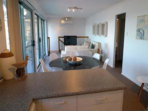 On The Beach @ Fingal Bay - Perisher Accommodation 2