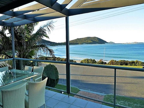 On The Beach @ Fingal Bay - Perisher Accommodation 0