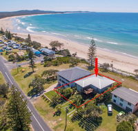 Pacifica 2 - Opposite the beach at Brooms Head - Perisher Accommodation