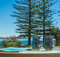 PERFECTLY POSITIONED BEACHFRONT APARTMENT-GREAT LOCATION WITH OCEAN VIEWS - Perisher Accommodation