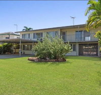 Private Abode and Handy location with a pool - Perisher Accommodation