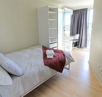 Private modern room - Plaza Building- in City Centre - Perisher Accommodation