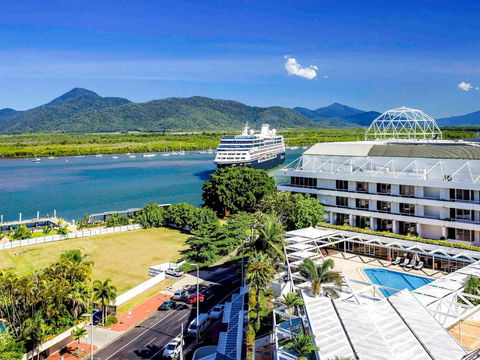 Pullman Reef Hotel Casino - Perisher Accommodation 1