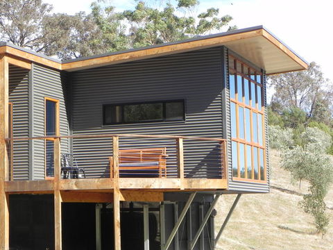 Queenstown Retreat B&B - Perisher Accommodation 0