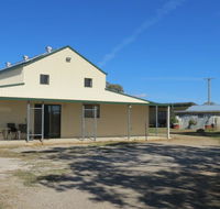 RETRO FUNNY FARM - Perisher Accommodation