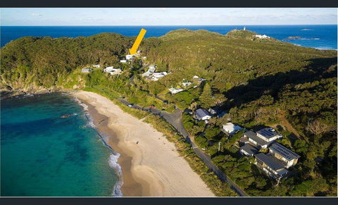 Seal Rocks Beach House ....Sugarloaf - Perisher Accommodation 1